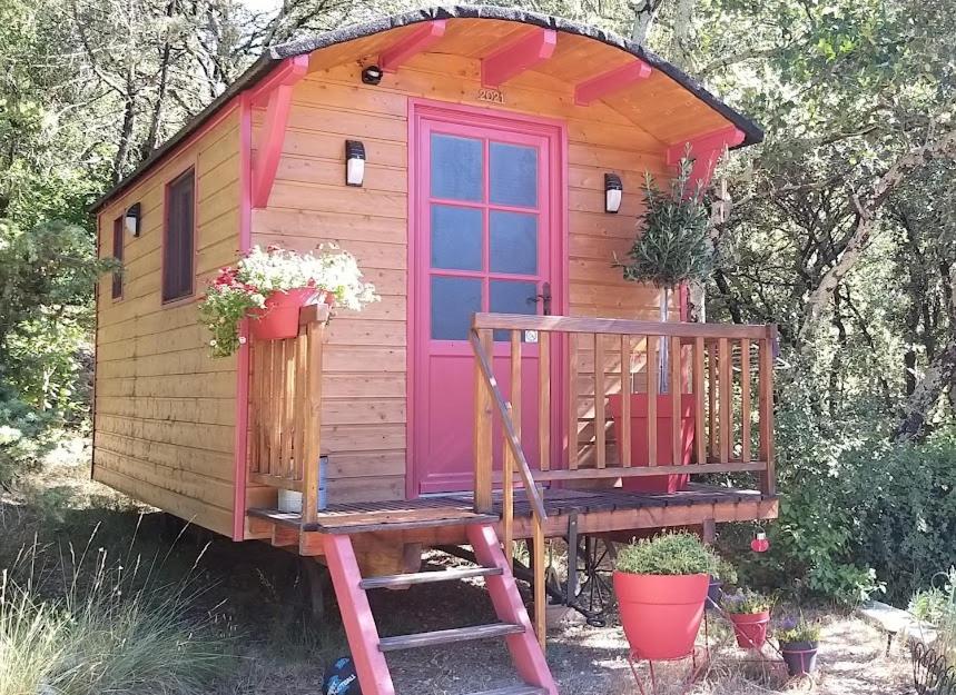 Roulotte Romantique Chauffee En Cevennes Monteils  Екстериор снимка